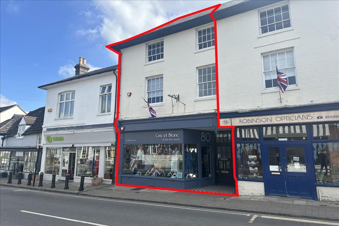 Mixed-use Investment For Sale in Steyning, West Sussex, BN44 1