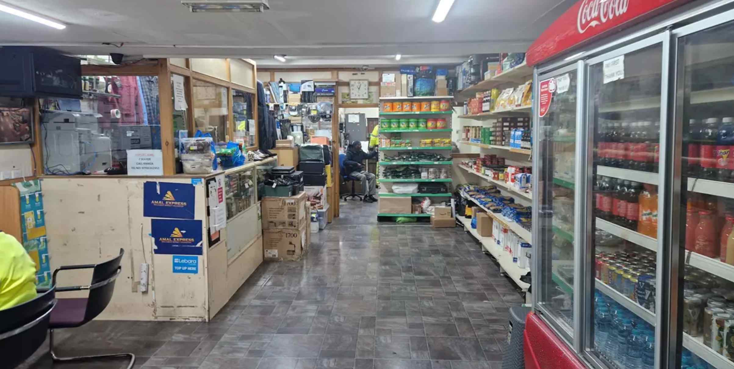 Shop and Flat Above For Sale in Forest Gate, London 2