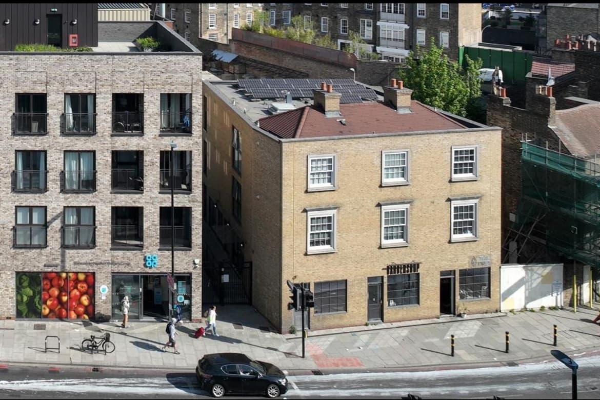 Airspace Development Opportunity For Sale in Deptford Bridge, London 2