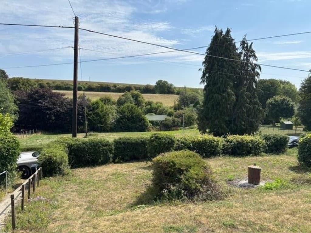 Sunnybank, Sunton, Collingbourne Ducis, Marlborough SN8 3DZ: Detached Bungalow On A Plot With Potential 3