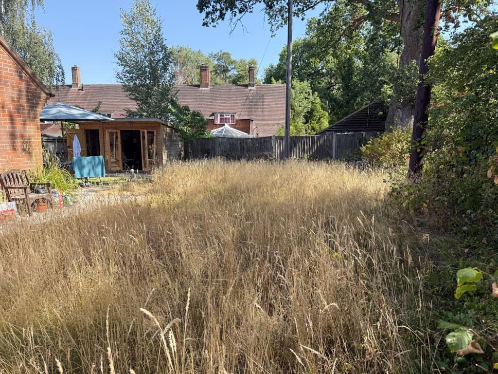 Land Adjacent 28 Almsgate, Compton, Guildford GU3 1JG: Land With Planning In Established Residential Location 3