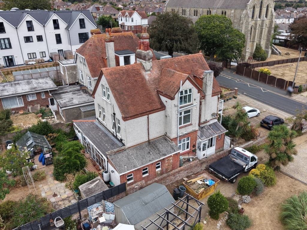19 Carter Street, Sandown PO36 8BL: Freehold Detached Former Guest House Arranged As Four Flats On Good 1