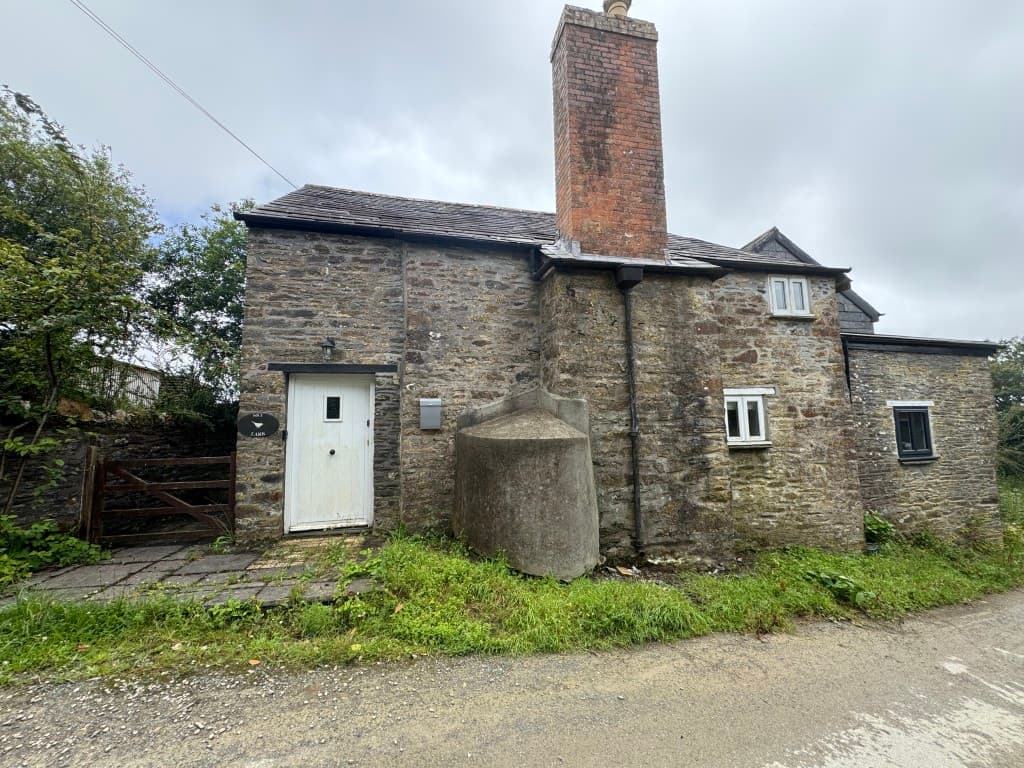 Skylark, Killigorrick, St. Keyne, Liskeard PL14 4QP: Semi-detached Cottage For Occupation Or Investment