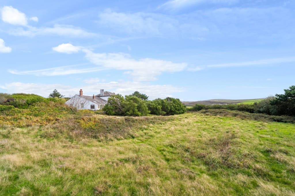 Kenython House, Kenython Lane, St. Just, Penzance TR19 7PT: Former Captains House Plus Three-bedroom Bungalow Set In Over 8.5 2