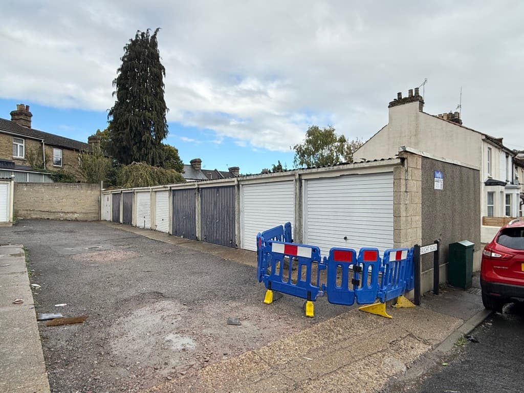 Garages Bright Road, Chatham ME4 5HH: Compound Of 27 Garages 1