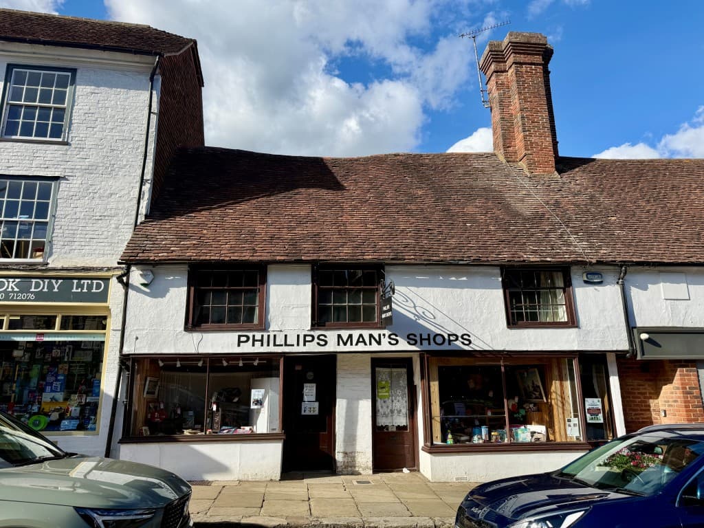 35-37 High Street, Cranbrook TN17 3EE: Vacant Commercial And Residential Property 1