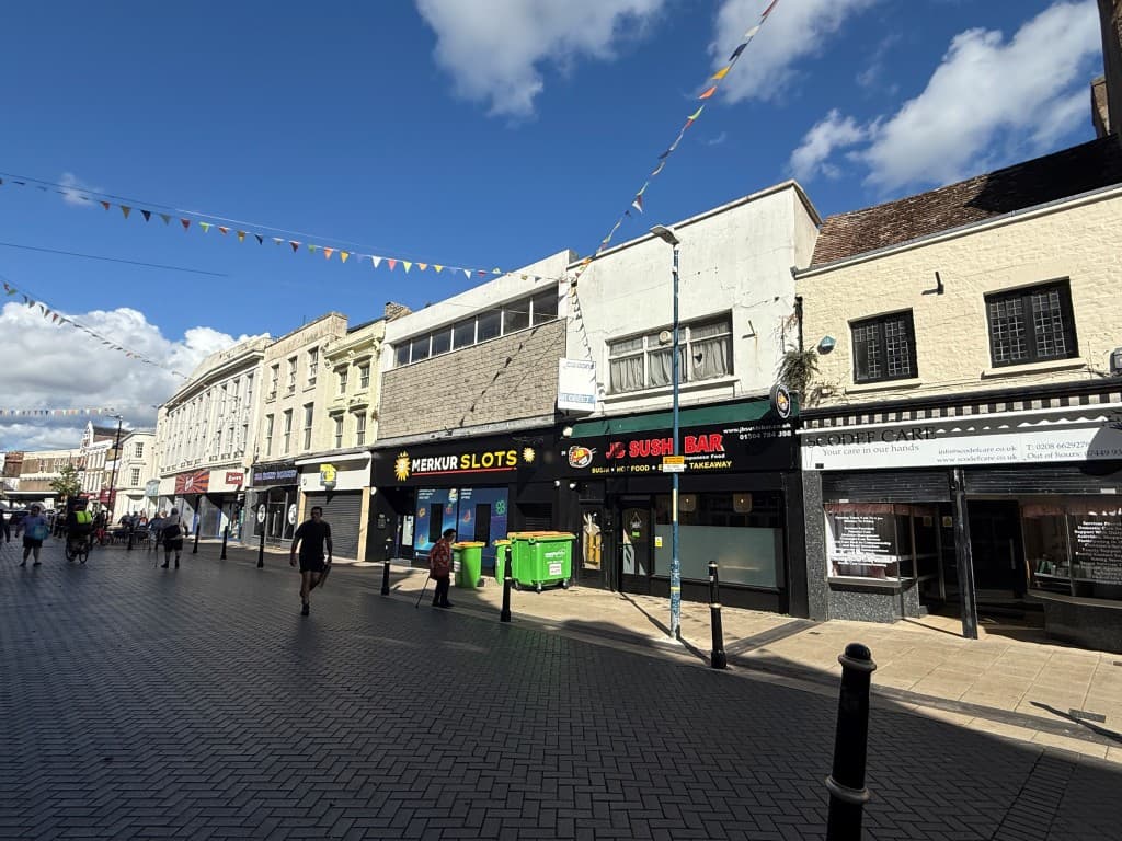 35 Biggin Street, Dover CT16 1BU: Town Centre Commercial Investment With Vacant Upper Parts 2