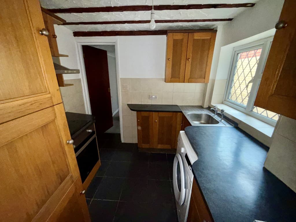 216 High Street, Sheerness ME12 1UN: Mixed-use Investment In Town Centre 3