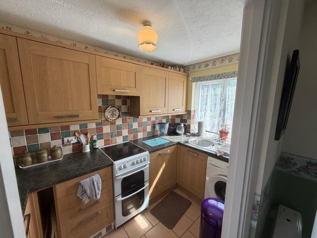 35 Bank Side, Hamstreet, Ashford TN26 2EZ: Two-bedroom House For Investment Or Occupation With Parking Space 2