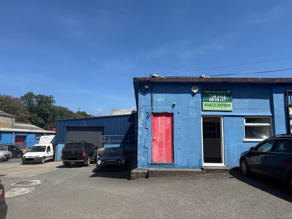 Unit 8, Stable Hobba Industrial Estate, Stable Hobba, Newlyn, Penzance TR20 8TL: Vacant Large Industrial Unit 1