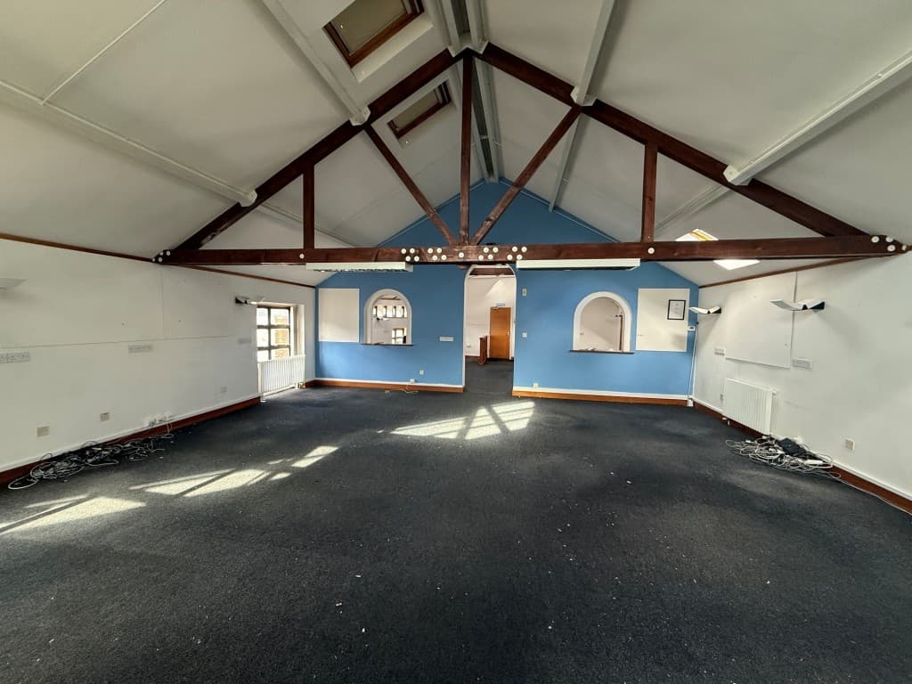 42 Quay Street, Newport PO30 5BA: Town Centre Office Building With Parking 4