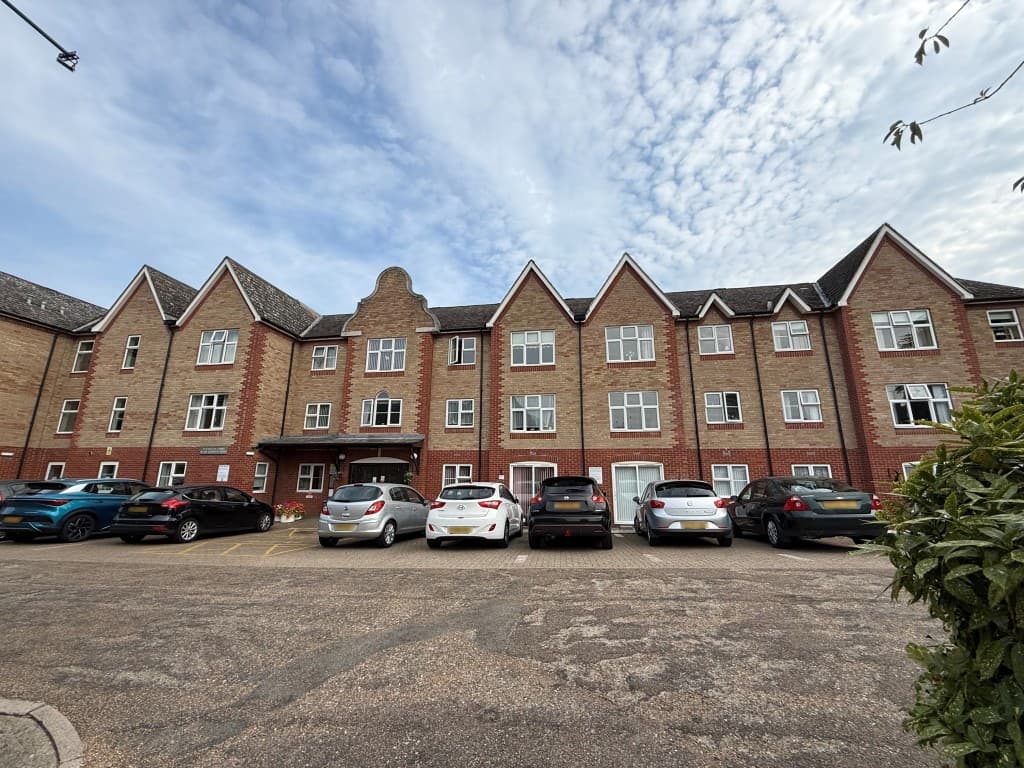 22 Godfreys Mews, Chelmsford CM2 0XE: One-bedroom Retirement Flat 1