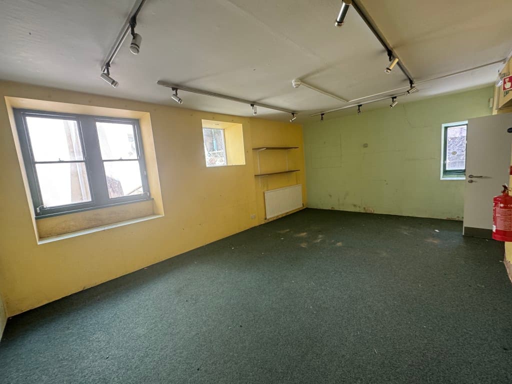 Fountain House, 1 Eastbourne Road, St. Austell PL25 4SZ: Versatile Property With Potential Close To Town Centre 4