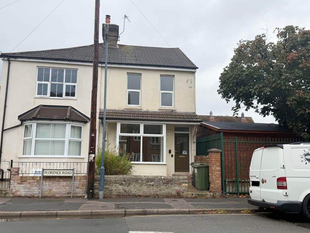 100 Florence Road, Maidstone ME16 8EN: House In Need Of Improvement 1