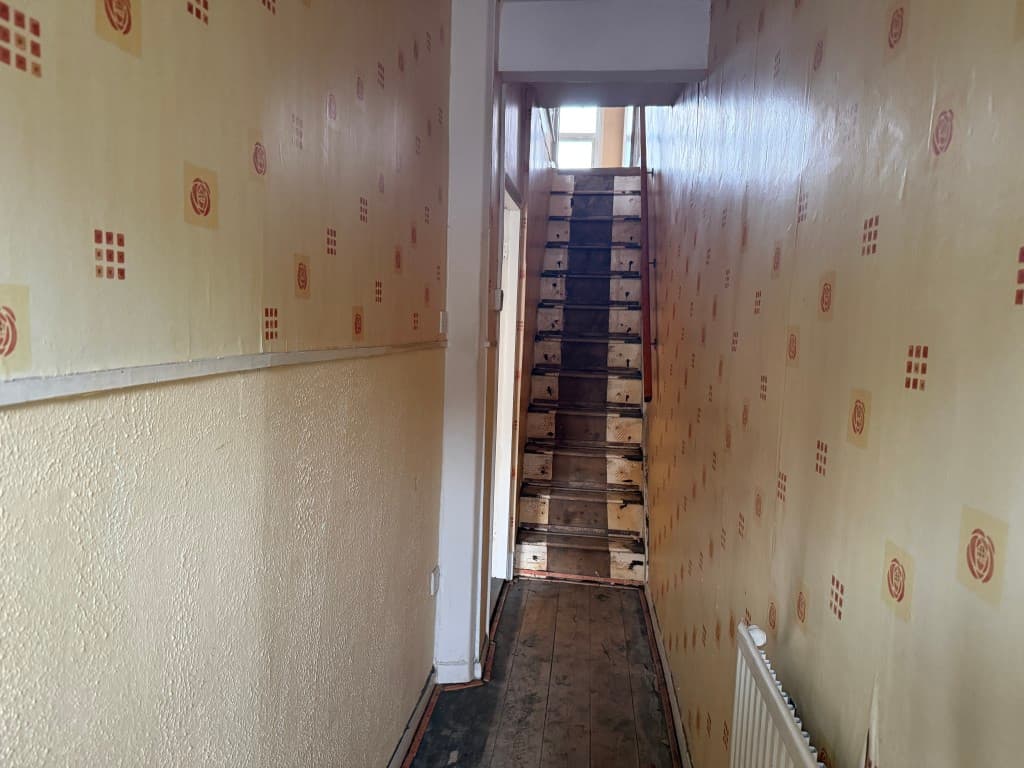 100 Florence Road, Maidstone ME16 8EN: House In Need Of Improvement 2