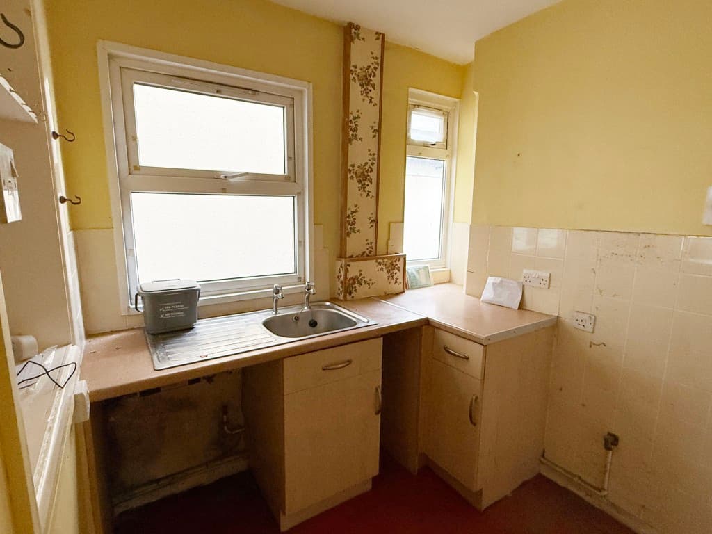 100 Florence Road, Maidstone ME16 8EN: House In Need Of Improvement 5