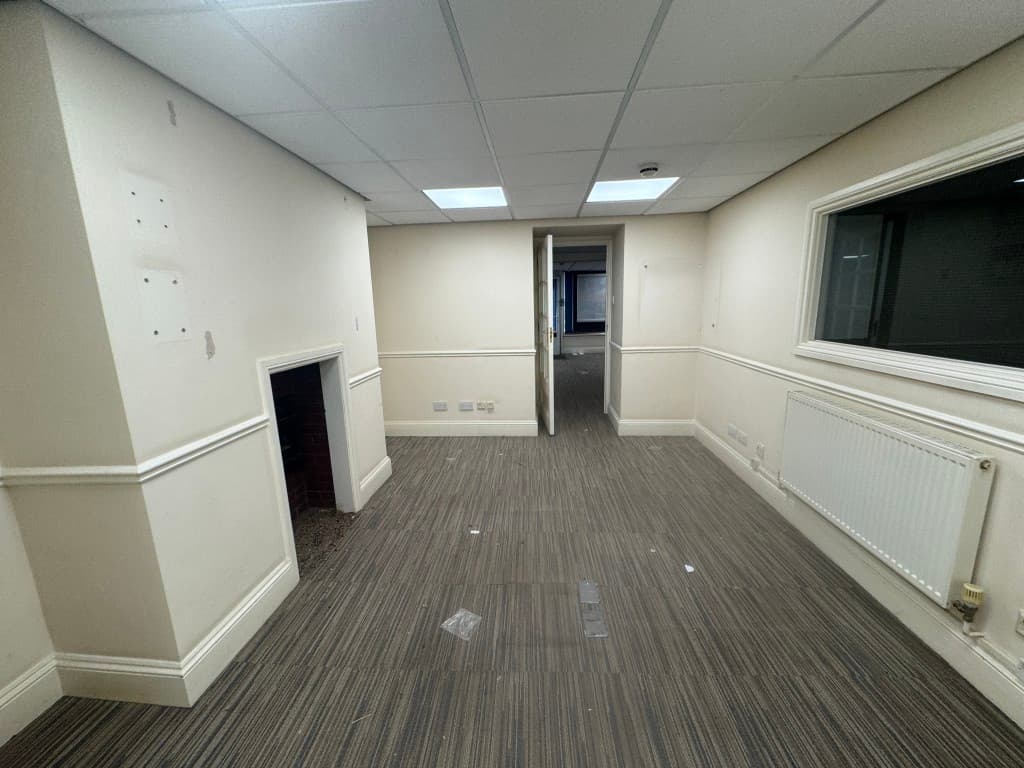 28 Tor Hill Road, Torquay TQ2 5RF: Four-storey Commercial Property With Potential 3