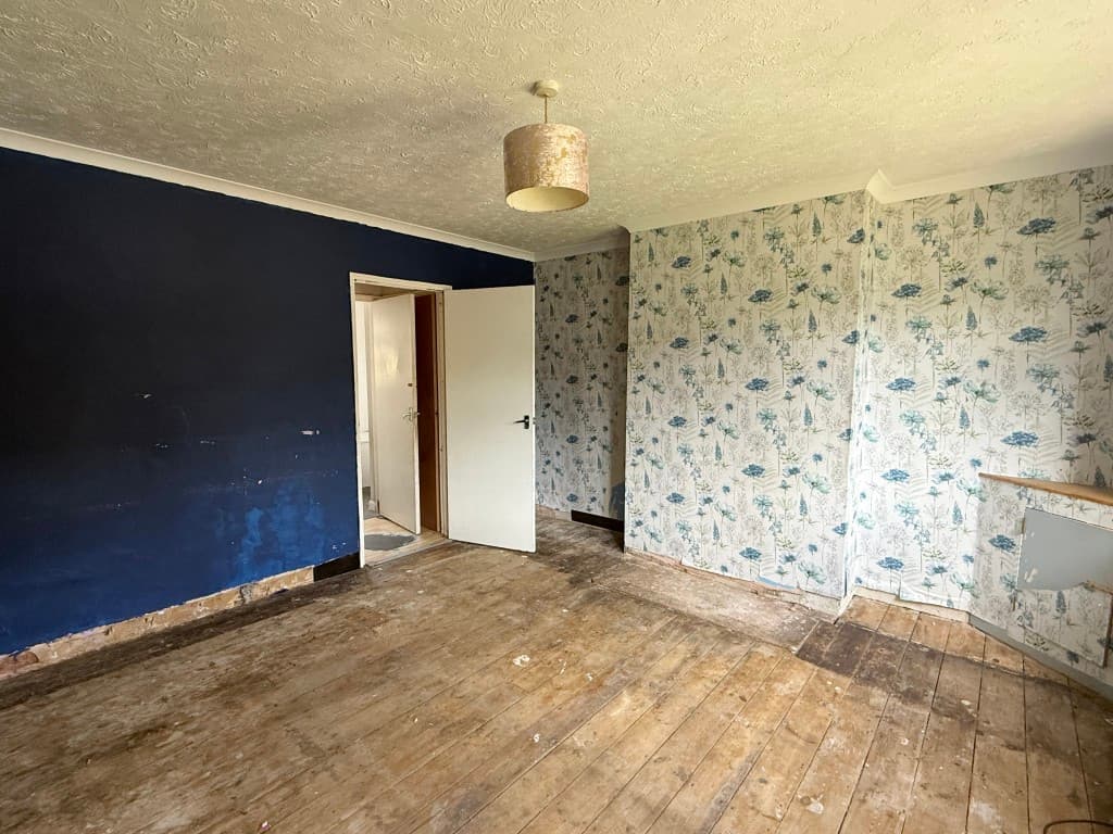 76 Grange Road, Tunbridge Wells TN4 8QB: House In Need Of Improvement 2