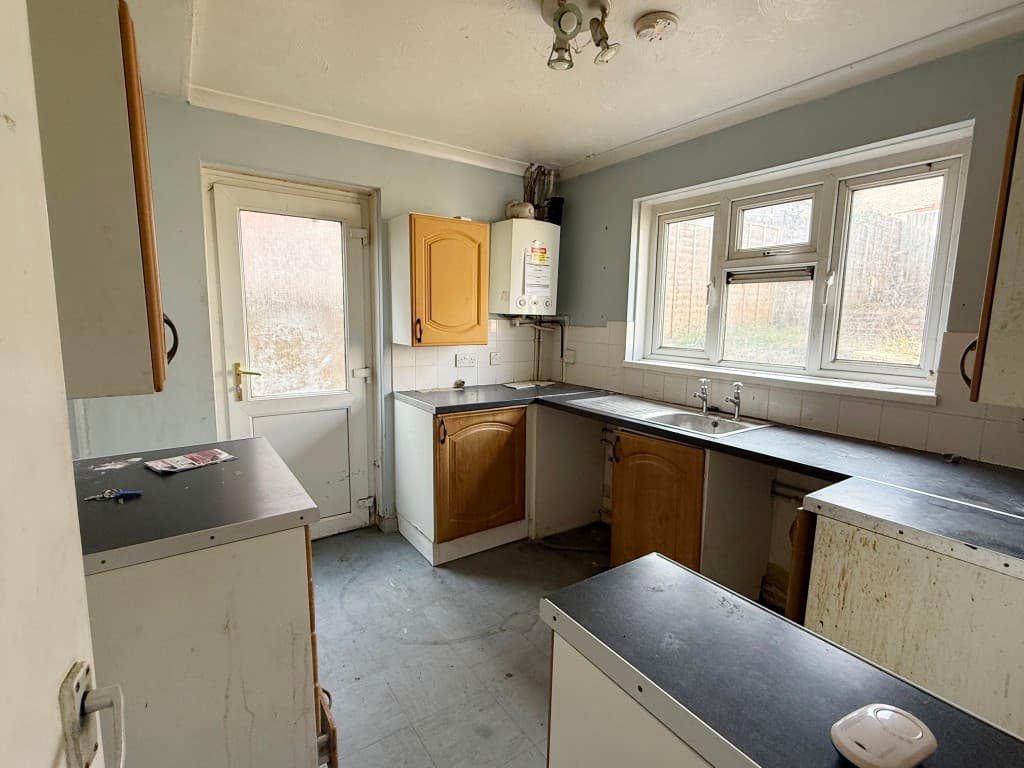 76 Grange Road, Tunbridge Wells TN4 8QB: House In Need Of Improvement 5