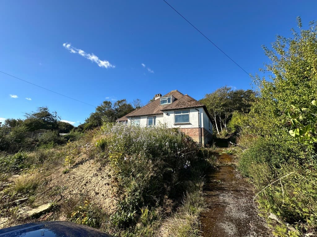 Heath Cottage, Fyrsway, Fairlight, Hastings TN35 4BG: Detached Chalet Bungalow With Planning For Redevelopment 3