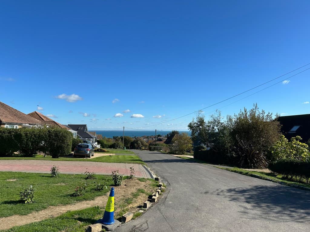 Heath Cottage, Fyrsway, Fairlight, Hastings TN35 4BG: Detached Chalet Bungalow With Planning For Redevelopment 4