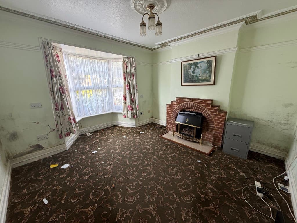 Castle View, Burnt Oak, Sidbury, Sidmouth EX10 0RE: Detached Cottage In Village Location For Updating 5