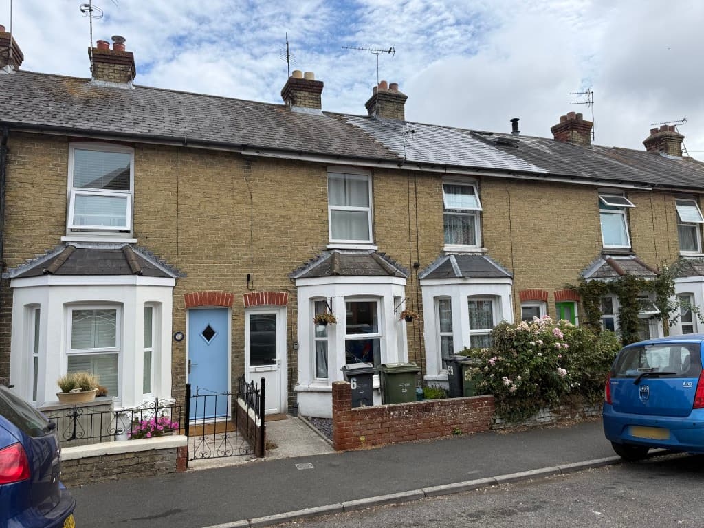 57 Tennyson Road, Cowes PO31 7PY: Terraced House For Investment 1