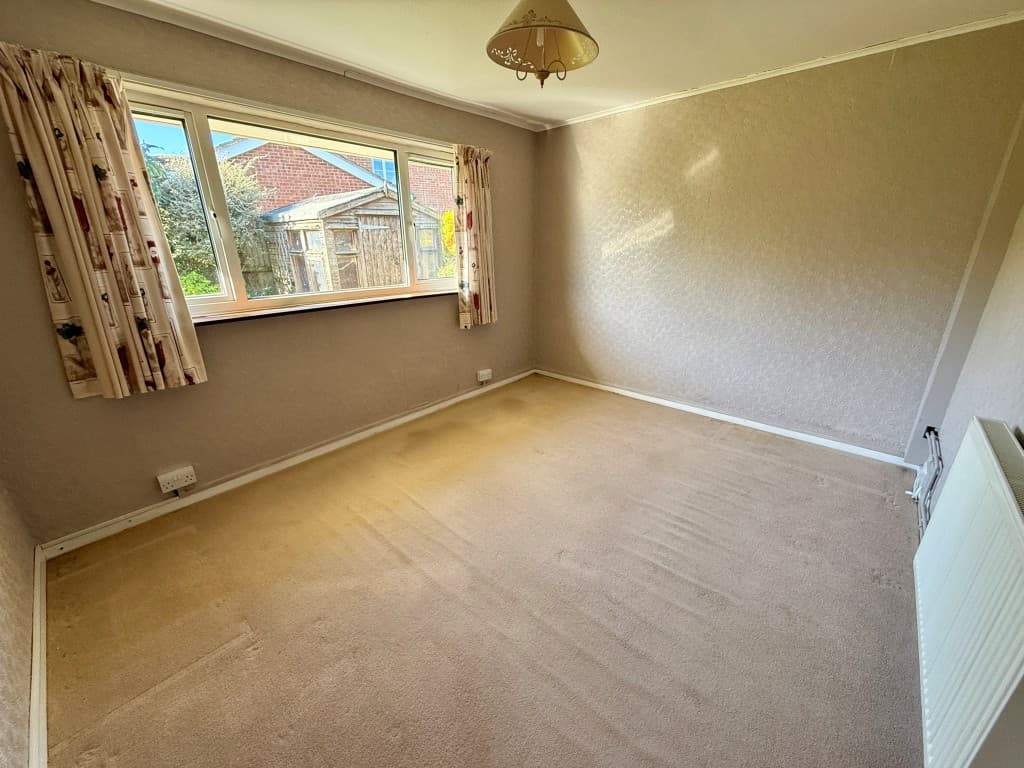 51 Sherwood Drive, Whitstable CT5 4PF: Detached Bungalow For Refurbishment And Repair 3