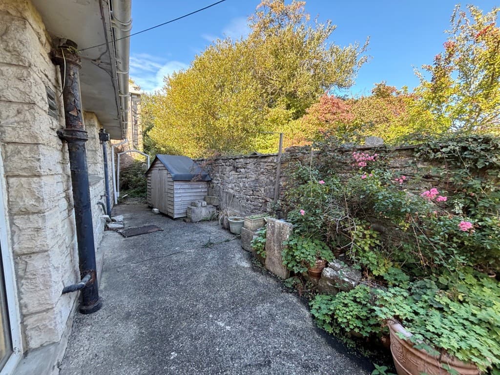 104 Victoria Avenue, Swanage BH19 1AS: Detached Bungalow 4