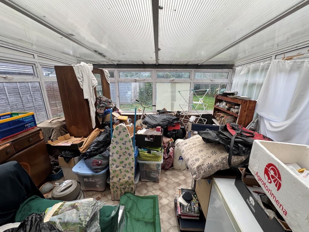 Acorn, 9 Hornash Lane, Shadoxhurst, Ashford TN26 1HT: Three-bedroom Bungalow For Refurbishment And Repair 4