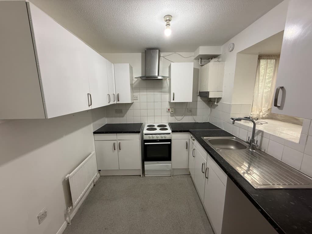 176 Overton Drive, Romford RM6 4EF: House For Improvement 2