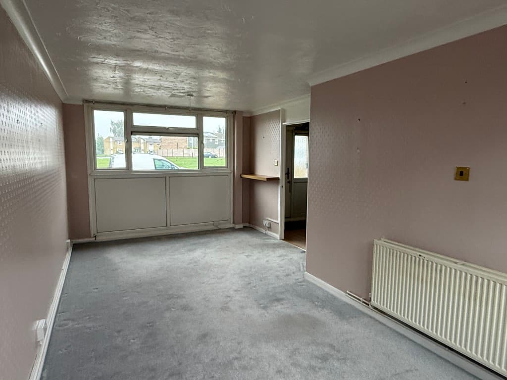 18 Allan Close, Tunbridge Wells TN4 8PL: House In Need Of Improvement 3