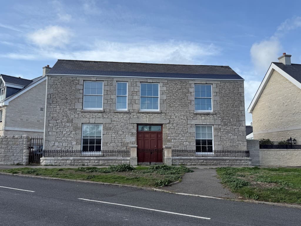 Perryfield House, Weston Street, Portland DT5 1FF: Detached House With Stunning Views 2