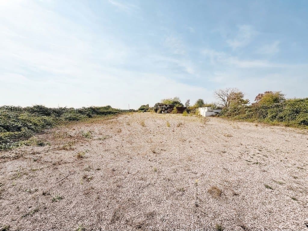 Commercial Yard With Planning Consent For Sale in Bishops Stortford 3