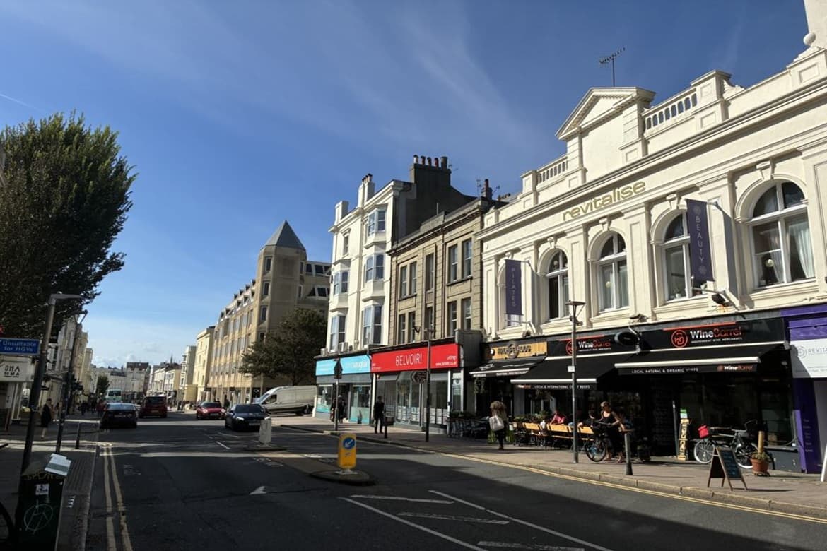 Prominent Corner Retail Investment For Sale in Hove, East Sussex 3