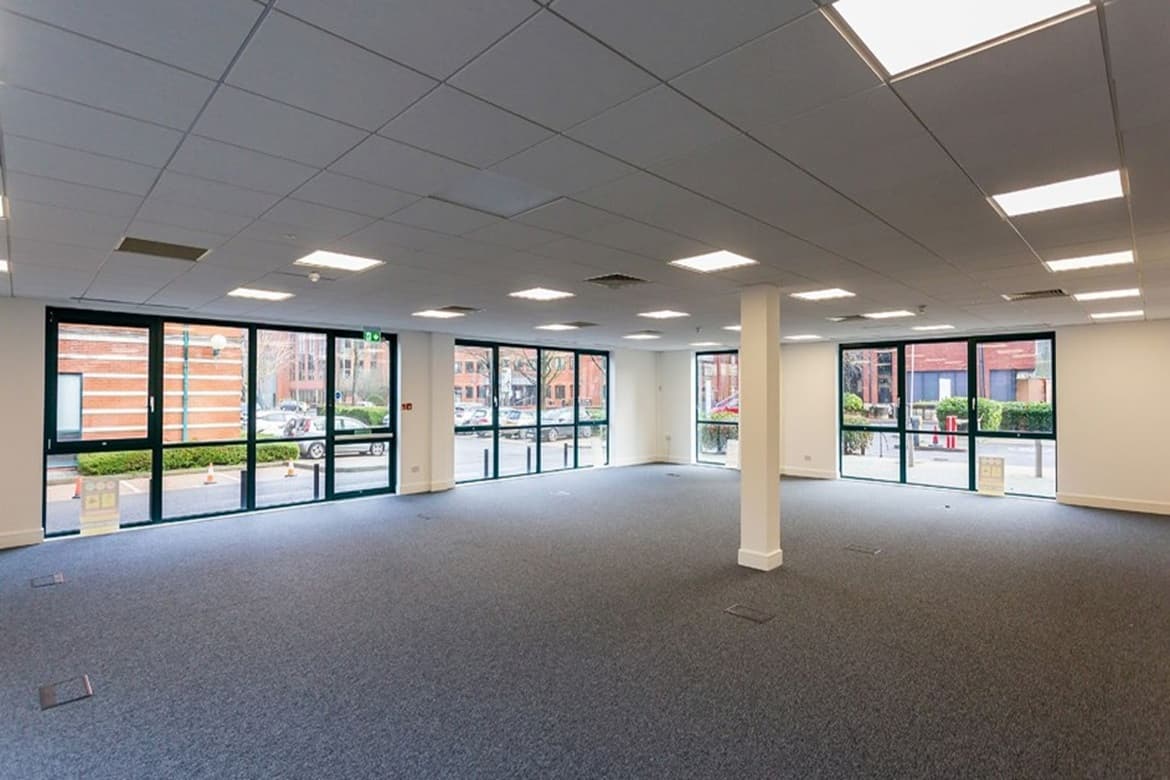 Detached Office Building For Sale in Crawley, RH10 3