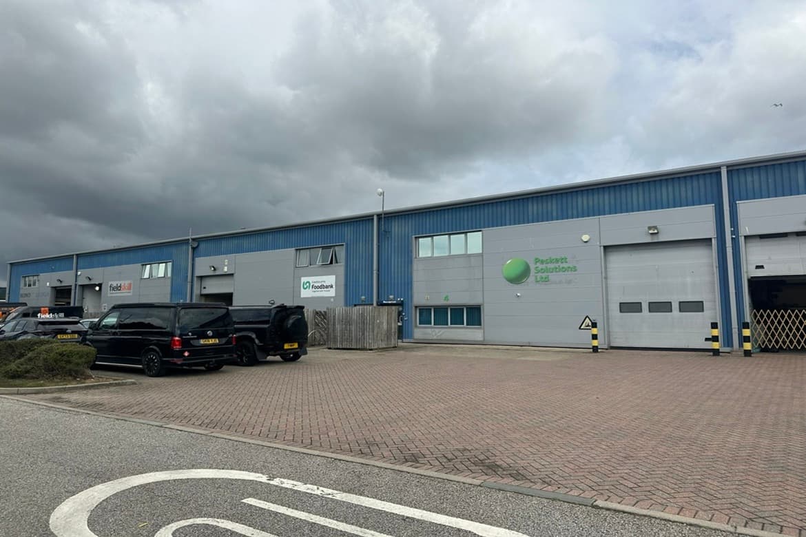 Vacant Warehouse For Sale in Eastbourne, East Sussex 1