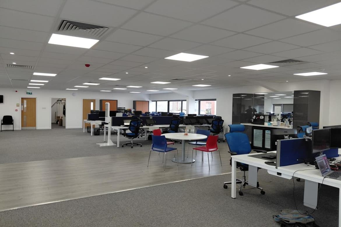 Warehouse/Industrial Units For Sale in Horley, Surrey RH6 3