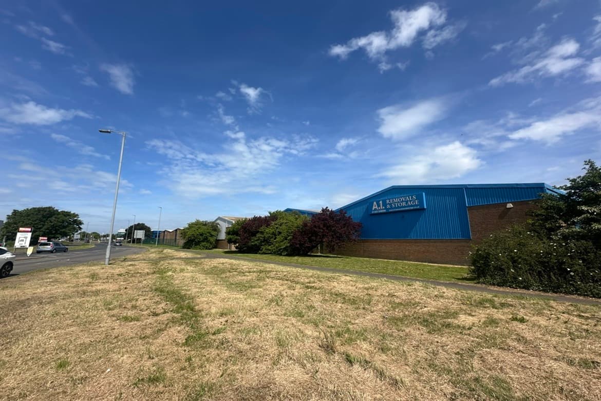 Mid Terrace Unit For Sale or To Let in Eastbourne, East Sussex, BN23 3