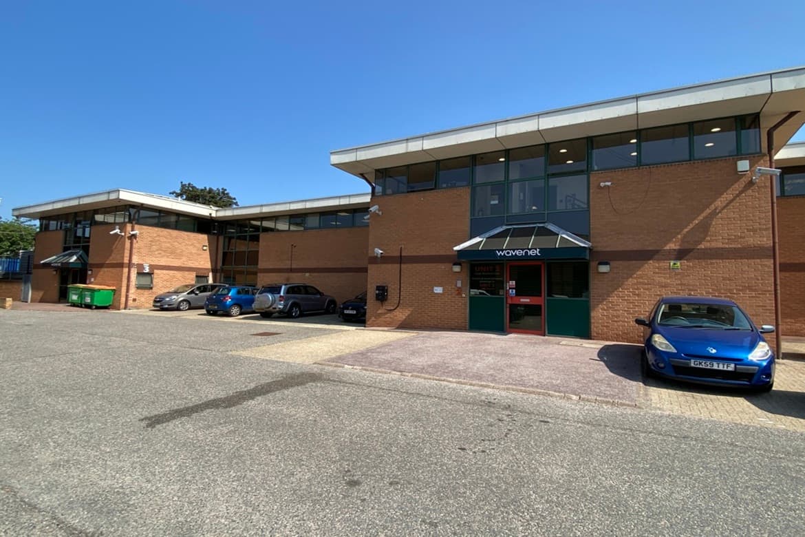 Modern Commercial Units For Sale in Orpington, Kent, BR5
