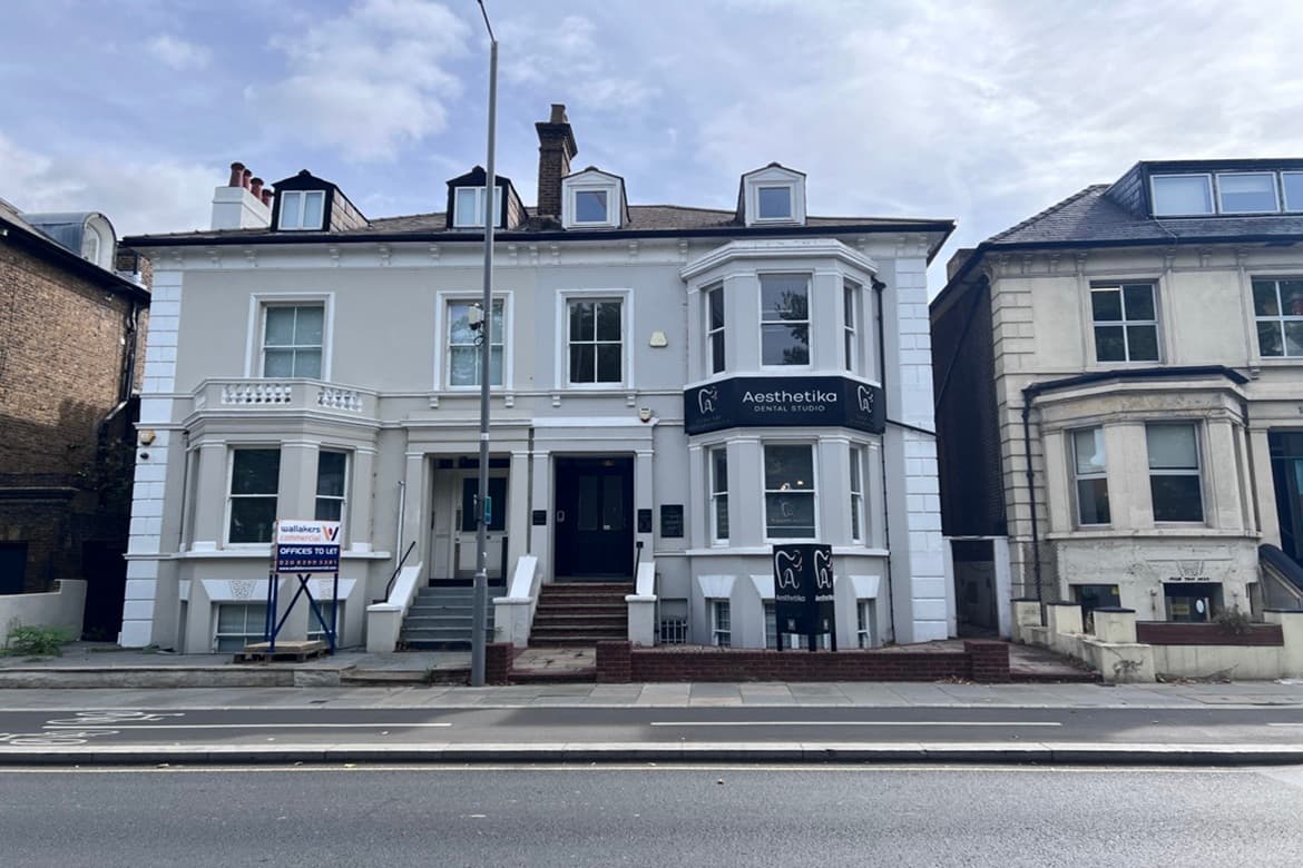 Dental Surgery and Office For Sale in Kingston Upon Thames, Surrey 1