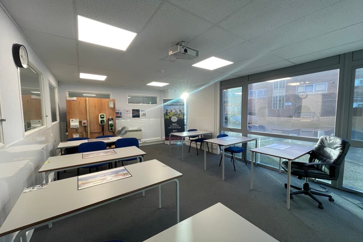 Modern Office Units for Sale or to Let in Southwick 4